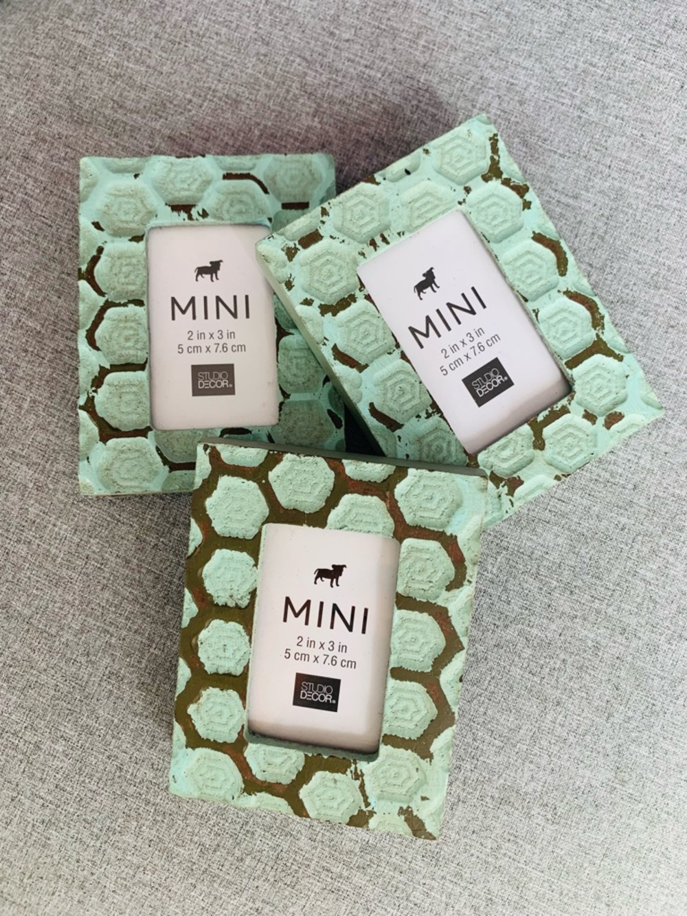 Set of 3 Mini Picture Frames Mint Aqua Honeycomb Design Fits Picture 2" x 3" NWT